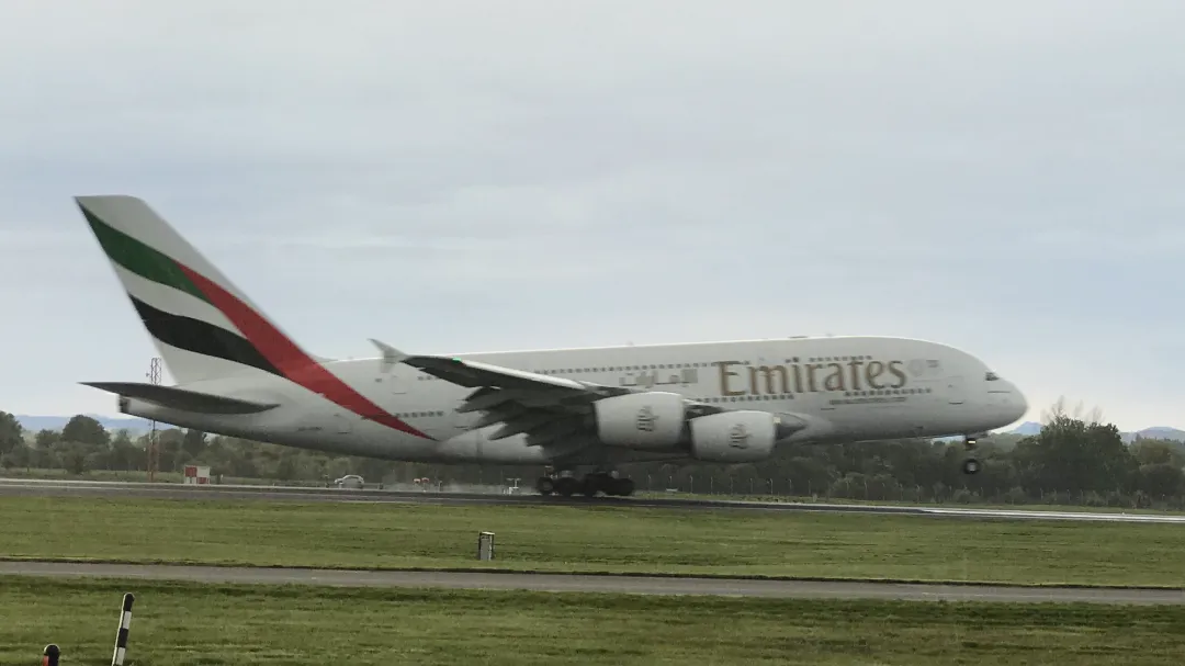 Flight Take Off From Glasgow Airport
